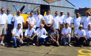 championnat_pilotage_groupe.jpg championnat_pilotage_groupe.jpg